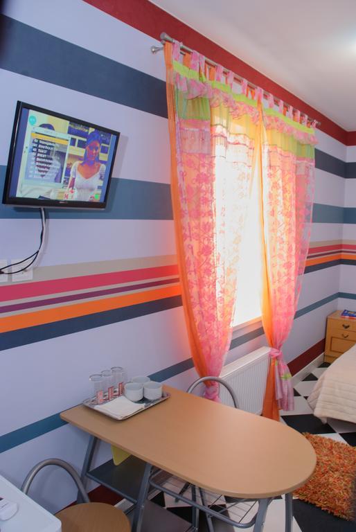 Art Room Skadovs'k Ngoại thất bức ảnh